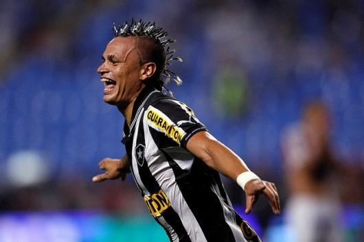 Zagueiro e volante são contratados pelo Criciúma