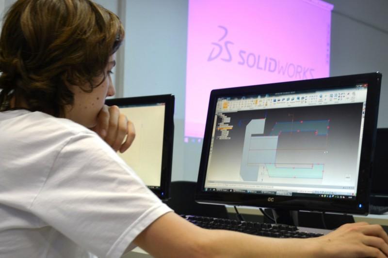 Sesi Senai oferece bolsas de estudo para 2020 