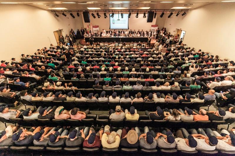 Audiência pública sobre defensivos é a maior da história da Alesc