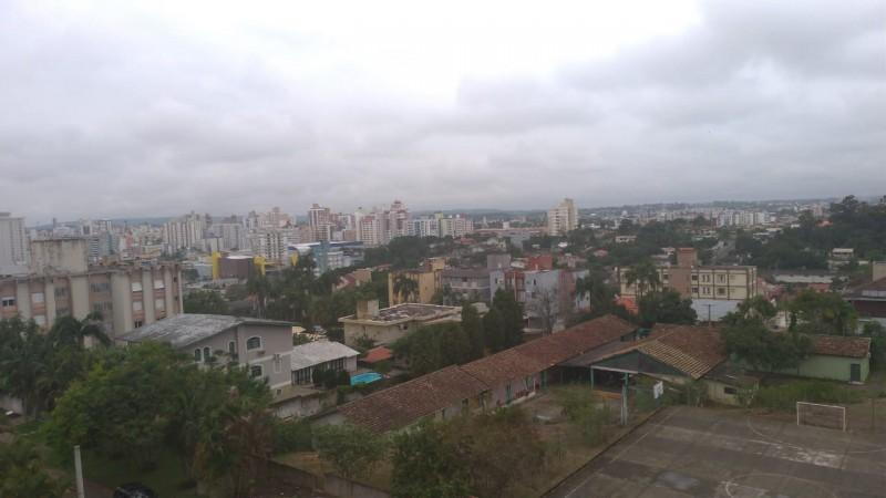 Tempo nublado no fim de semana em Criciúma e região