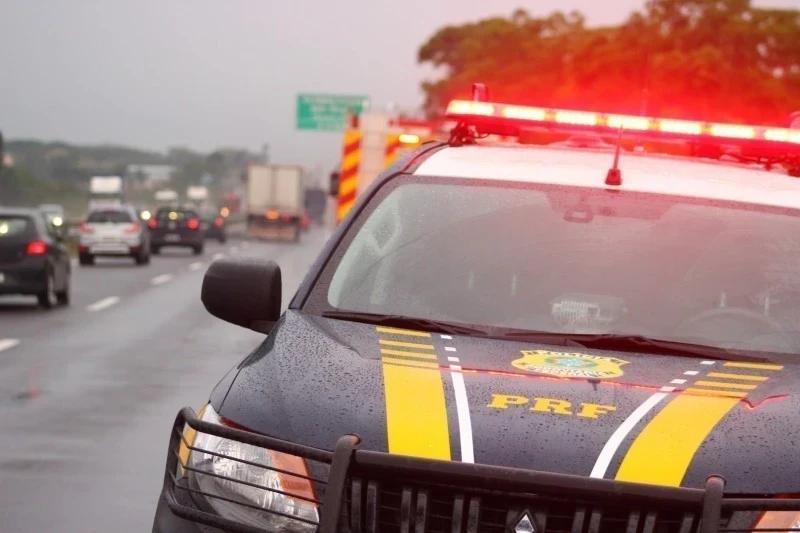 BR-101: motorista de aplicativo é flagrada levando mais de 13 quilos de droga ao Rio Grande do Sul