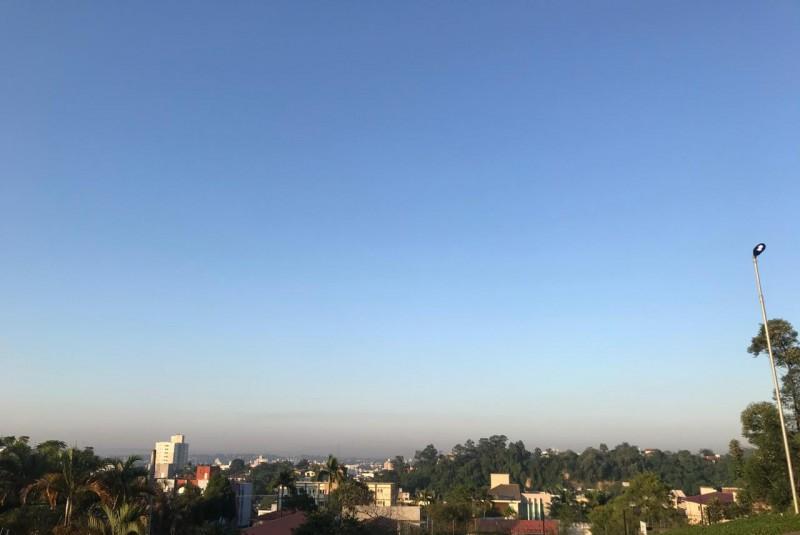 Fim de semana será de forte calor e sem chuva na Região Carbonífera 