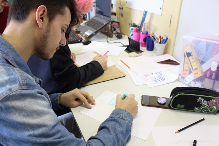 Há dez anos promovendo o design da região