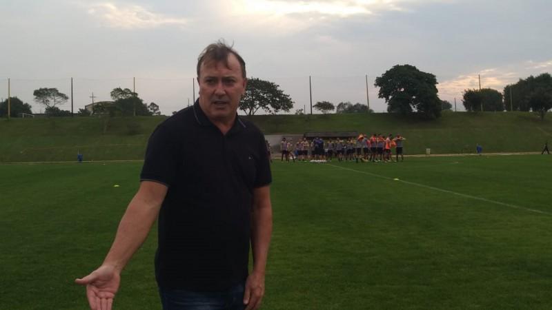 Criciúma espera jogo de domingo para encaminhar situação de técnico