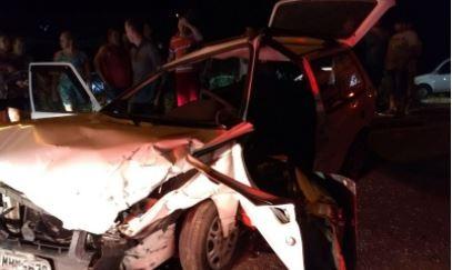 Motorista fica ferido após colisão na SC-108