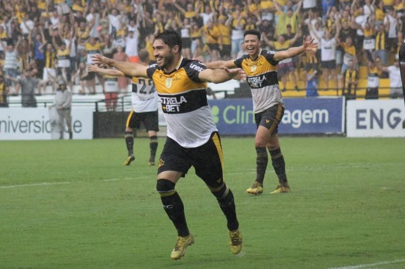João Carlos é oficializado como novo atacante do Ituano