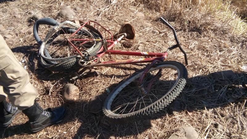Ciclista atropelado por carro morre no hospital