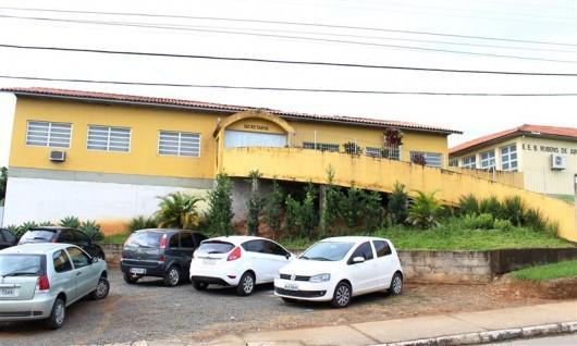 Escolas Rubens de Arruda Ramos e Tancredo de Almeida Neves retornam às atividades nesta quarta-feira