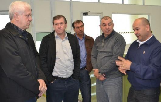 Presidente da empresa que administrará aeroporto de Jaguaruna reúne lideranças locais