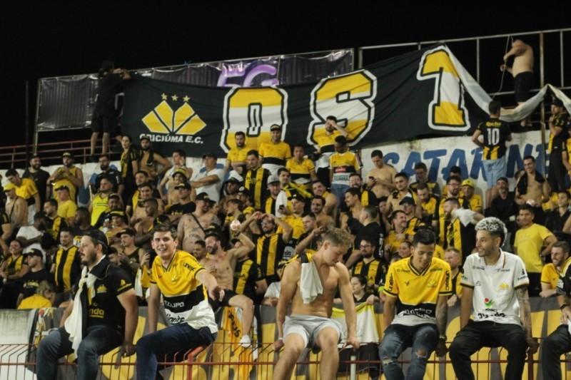 Torcida do Criciúma esgota ingressos para a final do Estadual contra o Brusque 