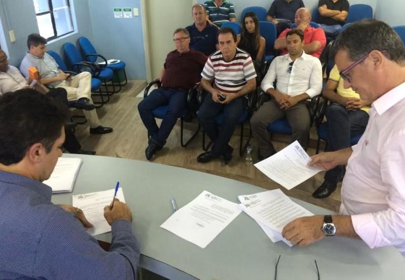 Pacotão de Salvaro vai à votação na Câmara