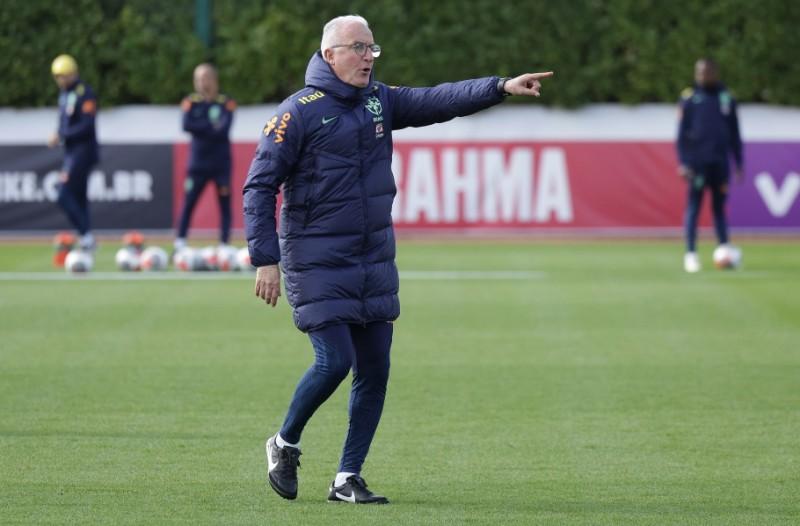 Comissão técnica da Seleção Brasileira acompanha Criciúma e Juventude no HH
