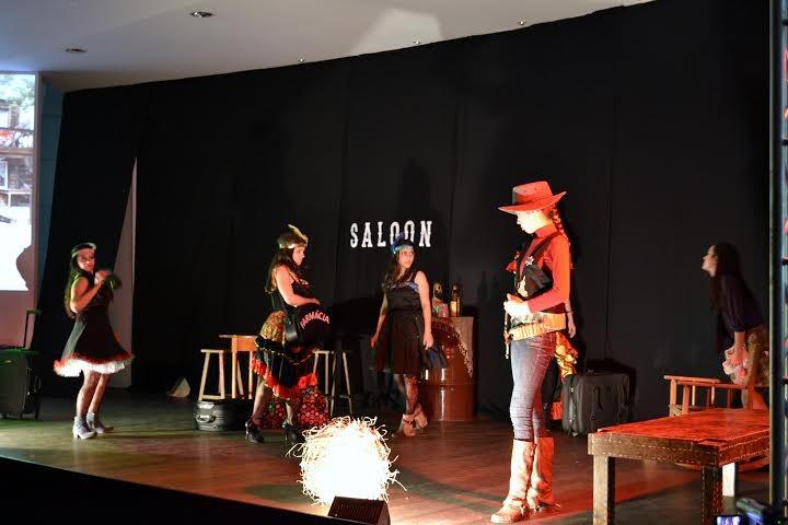 Alunos de Artes Visuais realizam 7ª Mostra de Teatro na Unesc