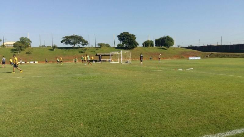 Tigre viaja com dúvidas para enfrentar o Coritiba