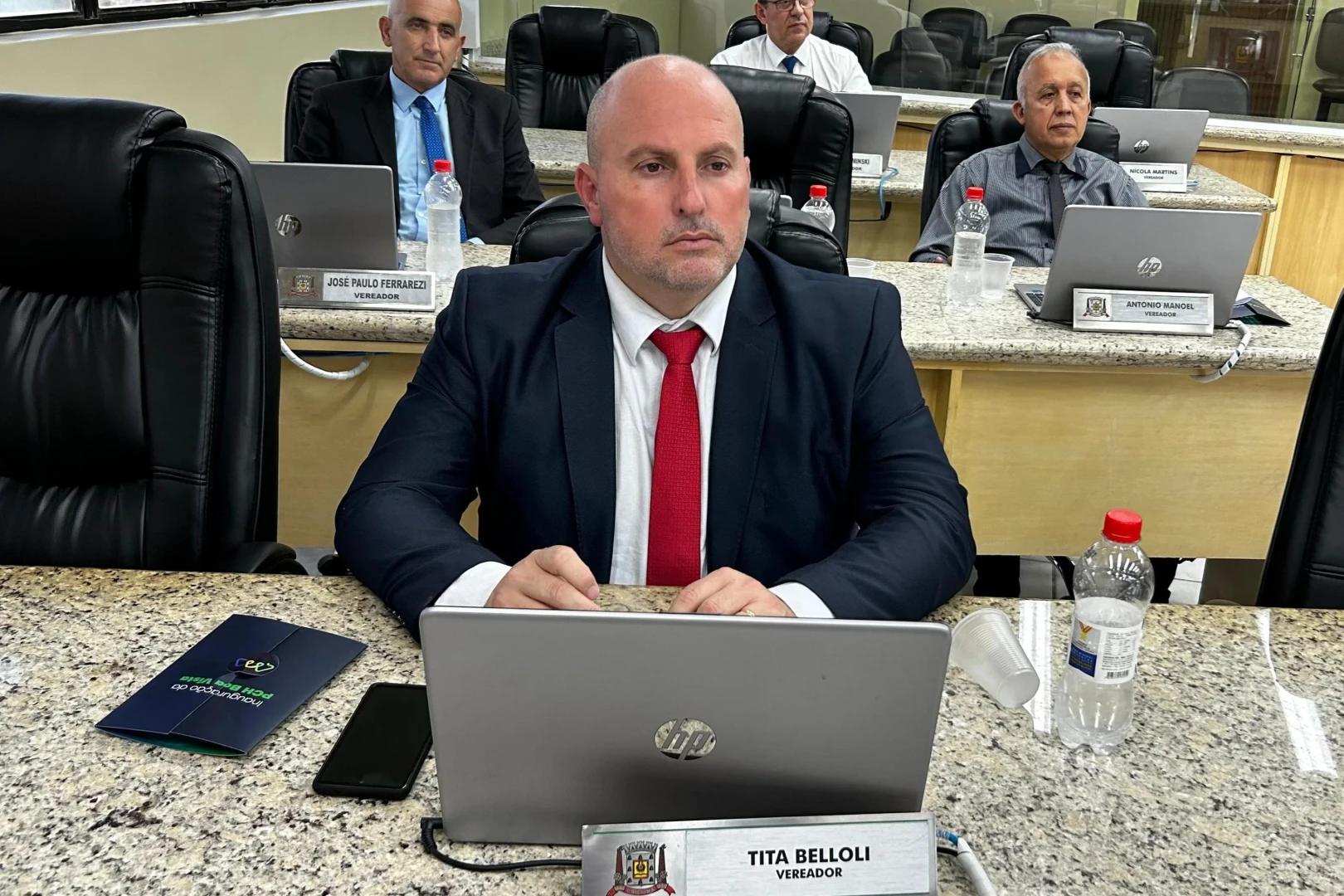 Tita Beloli assume cadeira na Câmara de Vereadores de Criciúma