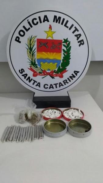 Catador de recicláveis encontra droga em lixeira