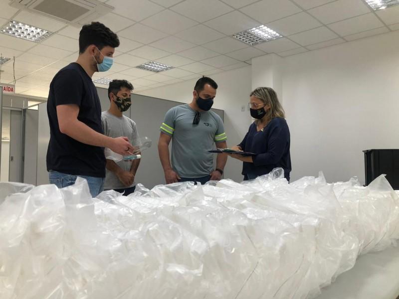 Unesc doa 2 mil máscaras para Sindicato dos Mineiros de Criciúma e Região