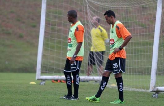 Com desfalques e estreantes, Vadão encaminha time para encarar o Inter