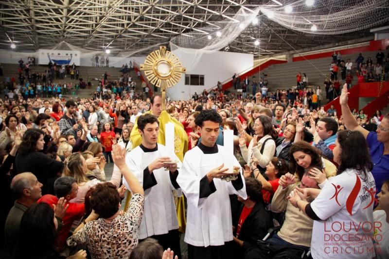 Cenáculo de Pentecostes deve reunir quatro mil pessoas