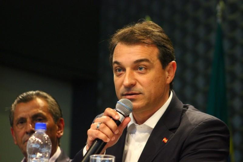 Segunda-feira de flexibilização de serviços em Santa Catarina
