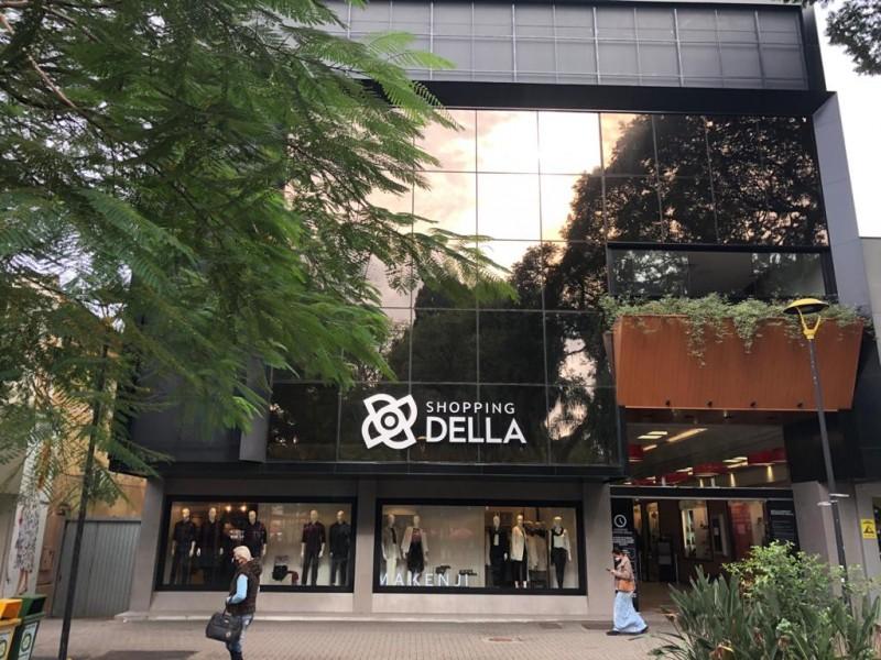 Shopping Della terá horário de verão até fevereiro