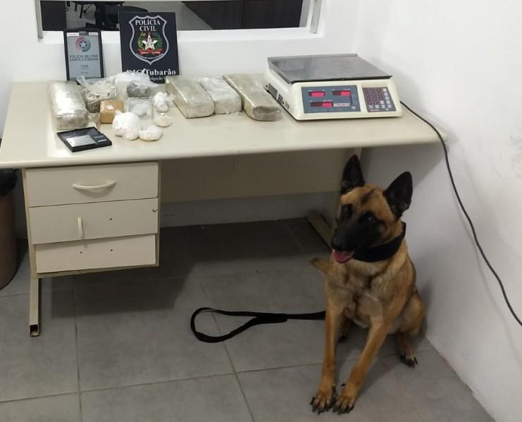 Polícia Militar prende homem por tráfico de drogas