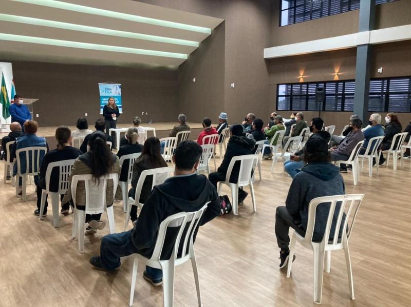 Zera Fila entrega mais de 300 próteses dentárias em Içara 