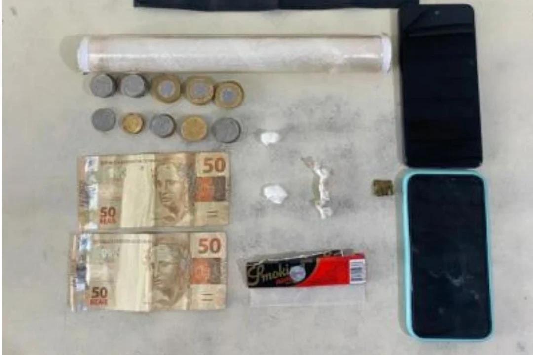 Adolescentes são apreendidos comprando drogas em Balneário Arroio do Silva