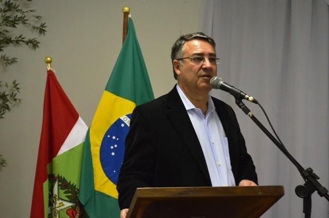 Colombo decreta luto oficial de três dias após tragédia com a Chapecoense 