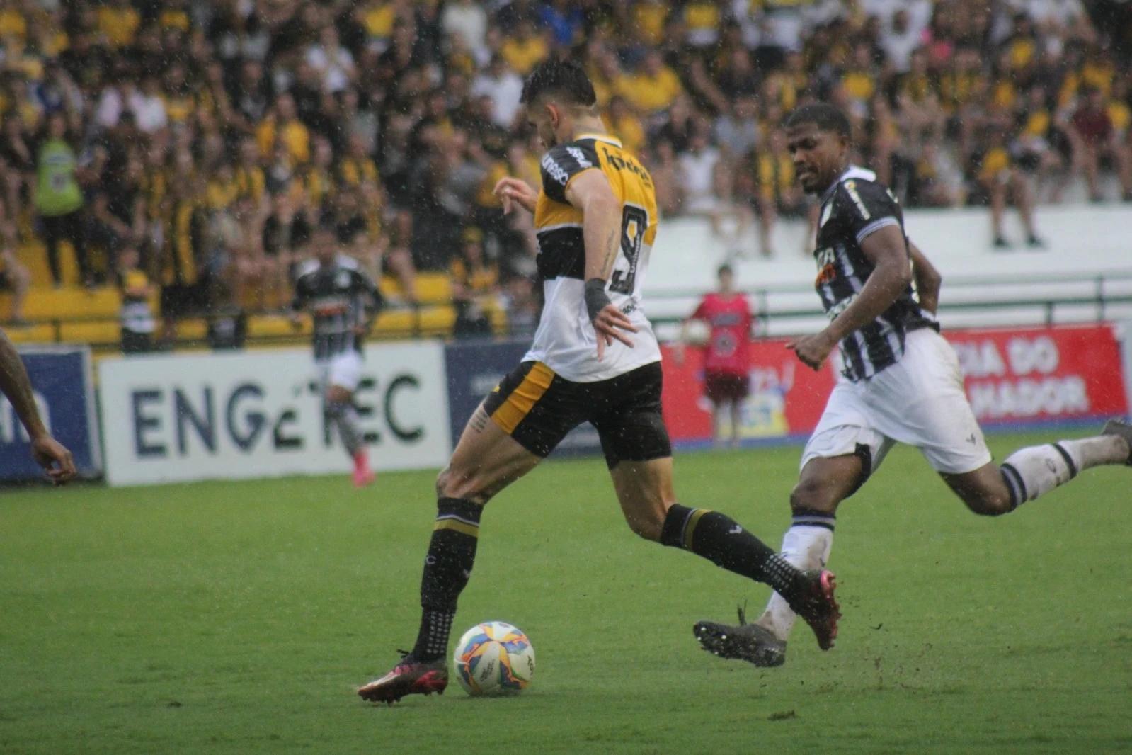 Figueirense inicia venda de ingressos para confronto com o Tigre