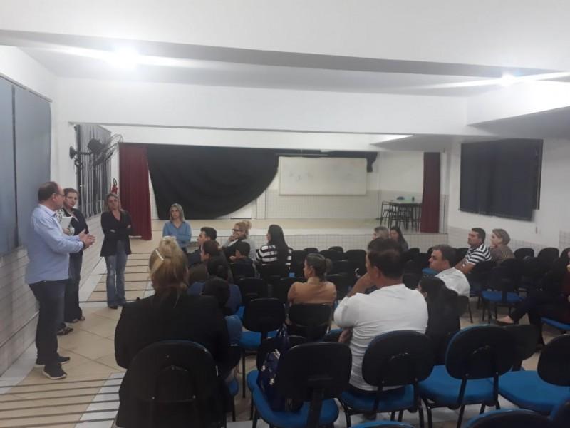 Prefeitura de Içara confirma suspeita de meningite em criança