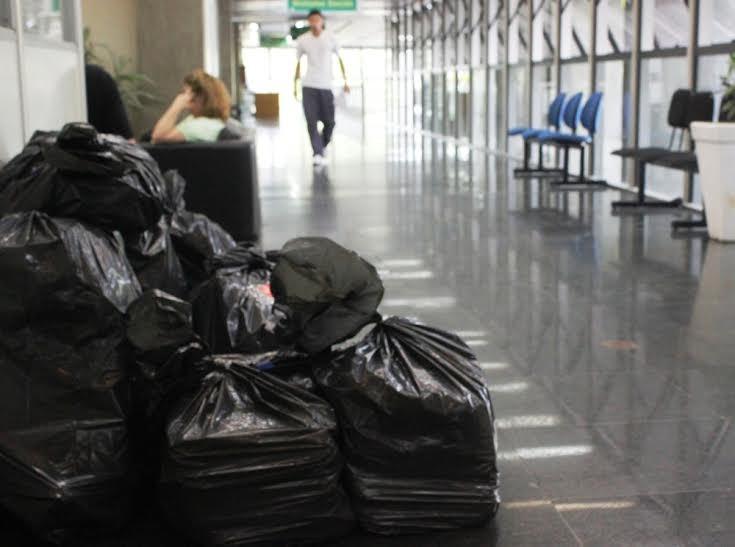 Dia do Descarte mobiliza limpeza no Paço Municipal