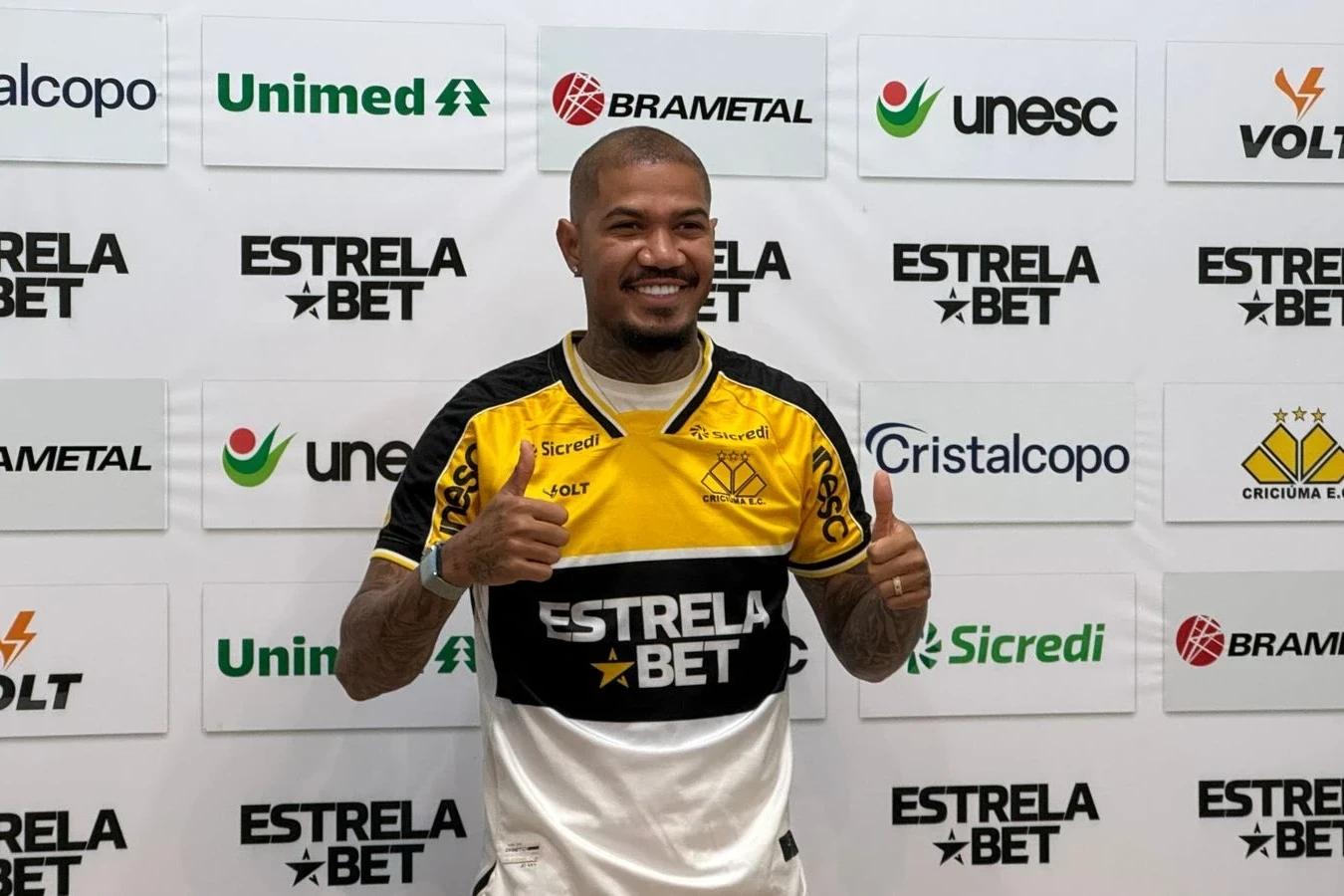 Vídeo: "Nada impede de ser prolongado", afirma Zé Gabriel sobre contrato de três meses com o Tigre