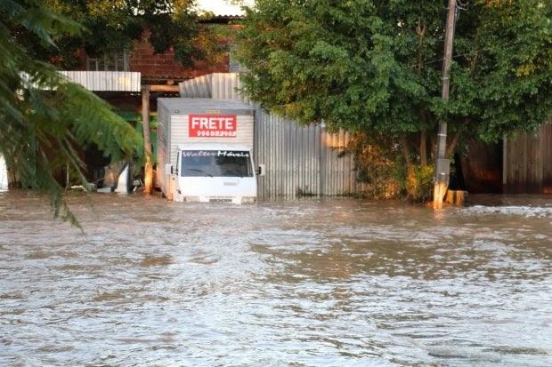 Sancionada lei que agiliza liberação de recursos para municípios em estado de emergência