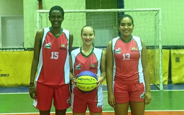 Trio da FME Criciúma é convocado para Seleção Catarinense de Basquete