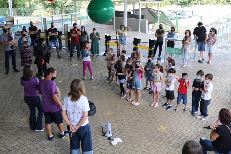 Colégio Satc inicia transição de alunos para novas séries 