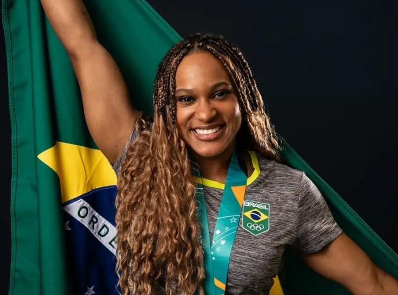 Maioria pela 1ª vez, mulheres encabeçam sonhos de medalhas em Paris