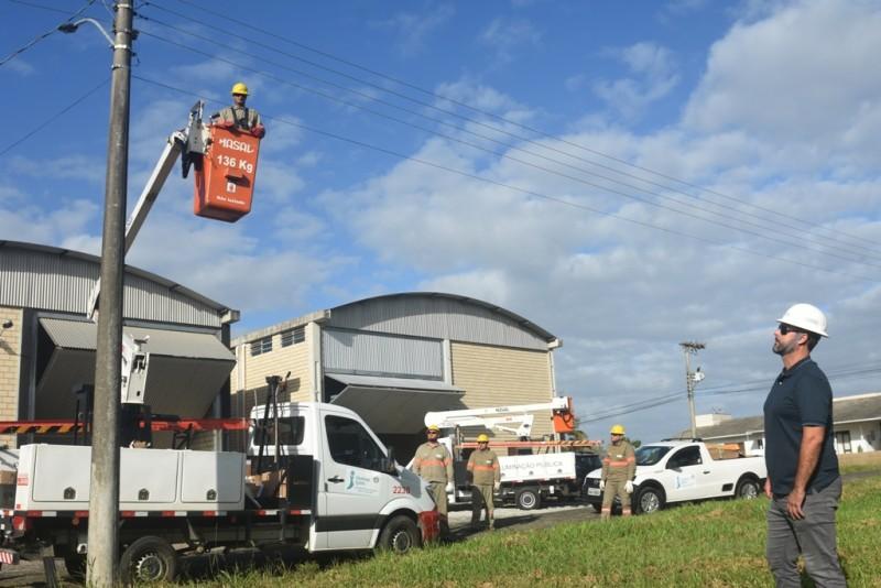 Ilumina Içara inicia os trabalhos no município 