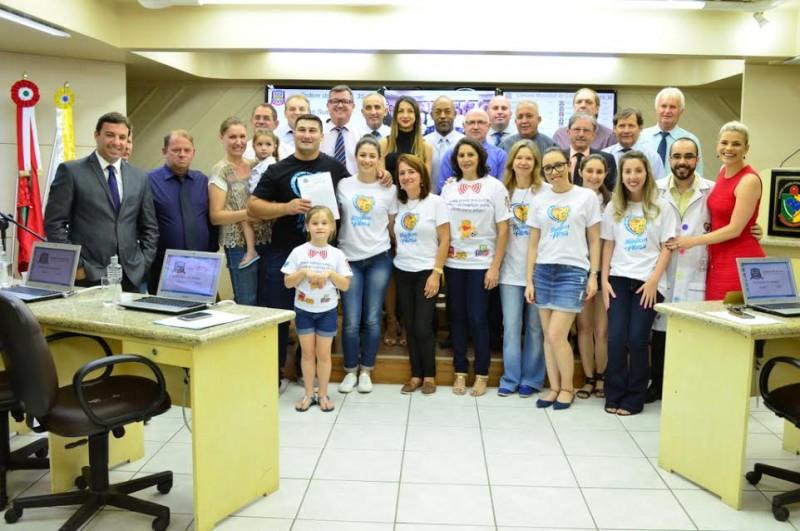 ONG Médicos de Alma recebe moção de aplauso na Câmara de Vereadores 