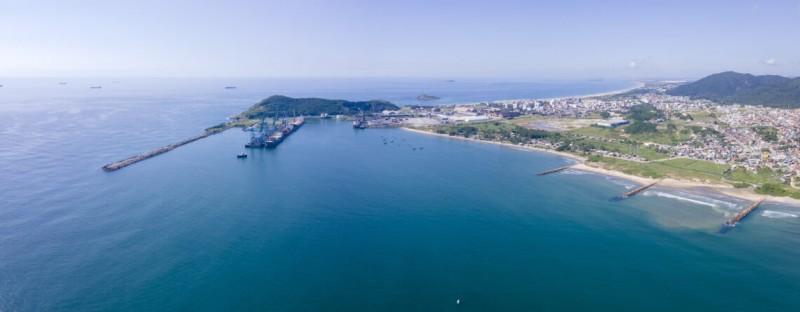Movimento do Complexo Portuário de Imbituba cresce 12% no acumulado de 2024 