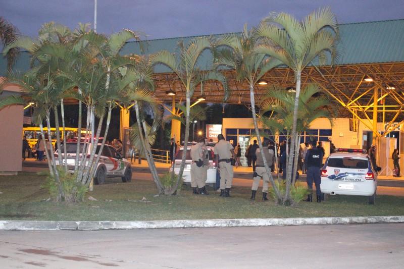 Policiamento é intensificado nas imediações do terminal do bairro Universitário