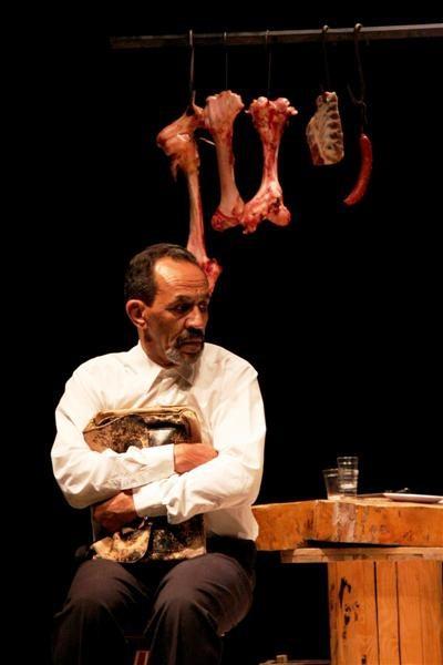 Um jagunço no Teatro Elias Angeloni