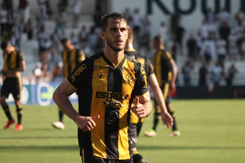 Criciúma quer derrotar o rebaixado Atlético Catarinense para embalar no estadual