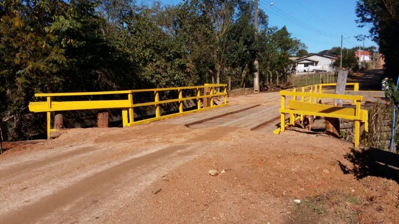 Concluída obra de ponte que liga Içara a Morro da Fumaça