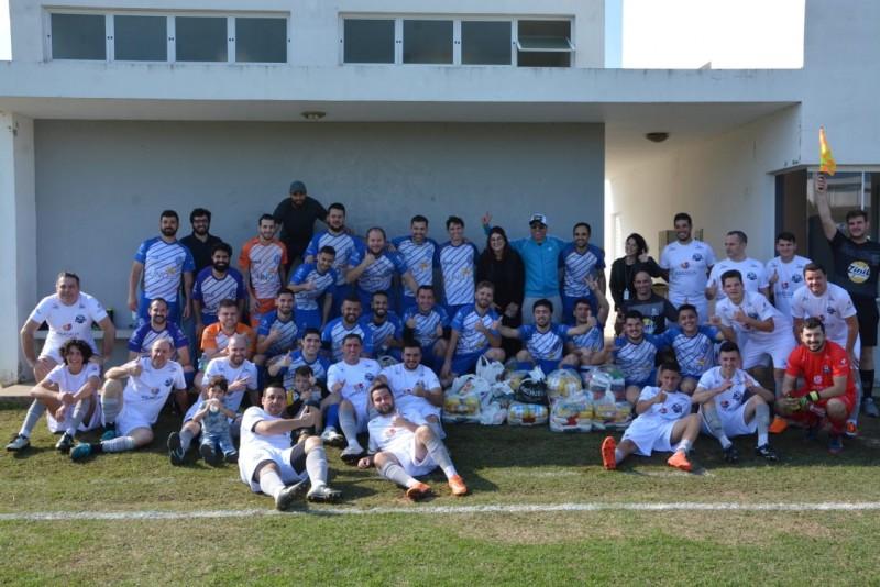 Jornalistas e árbitros se enfrentam em jogo solidário
