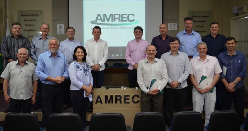 Amrec realiza eleição e posse do novo conselho executivo