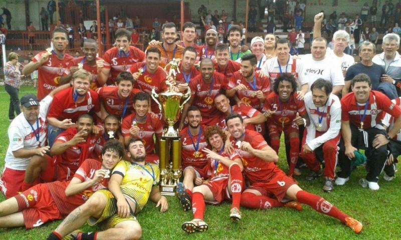 Metro estreia em Joinville perseguindo o bi