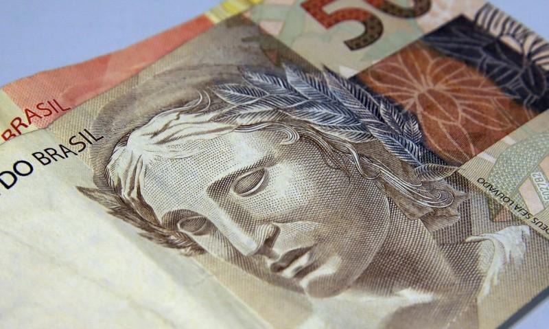 Governo paga Auxílio Brasil a beneficiários com NIS final 5