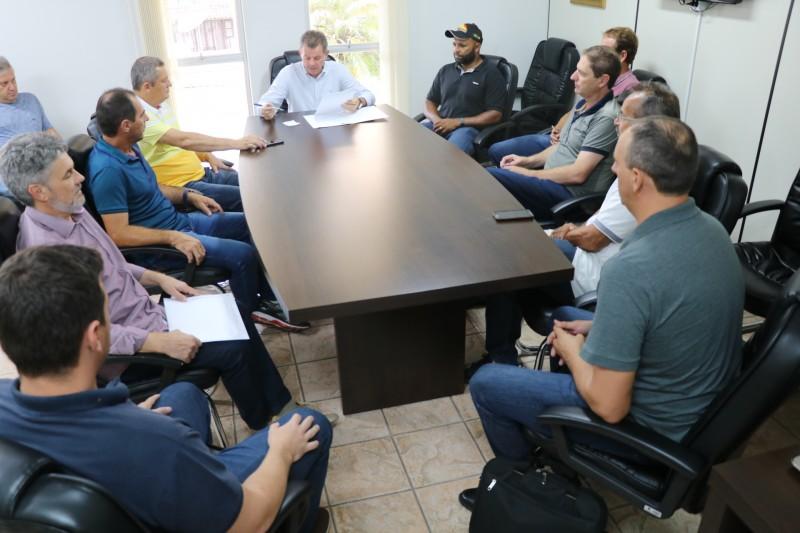 Prefeito Frigo assina três ordens de serviços em Nova Veneza