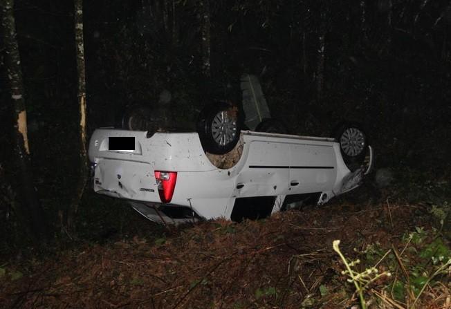 Motorista sai ileso de capotamento na SC-390, em Lauro Müller